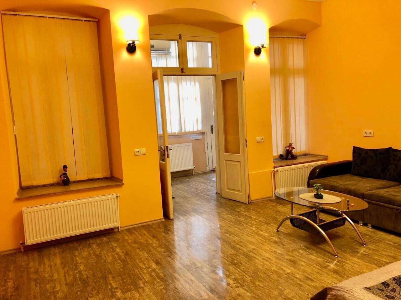 Sayat Nova Apartments ティビリシ エクステリア 写真