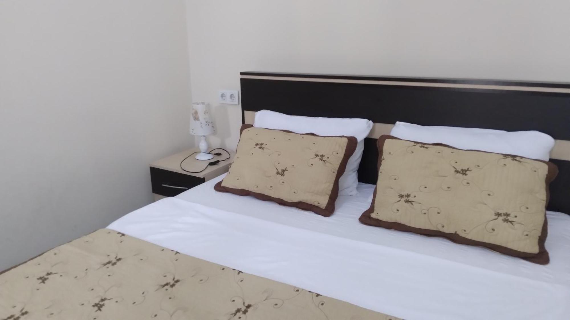 Sayat Nova Apartments ティビリシ エクステリア 写真